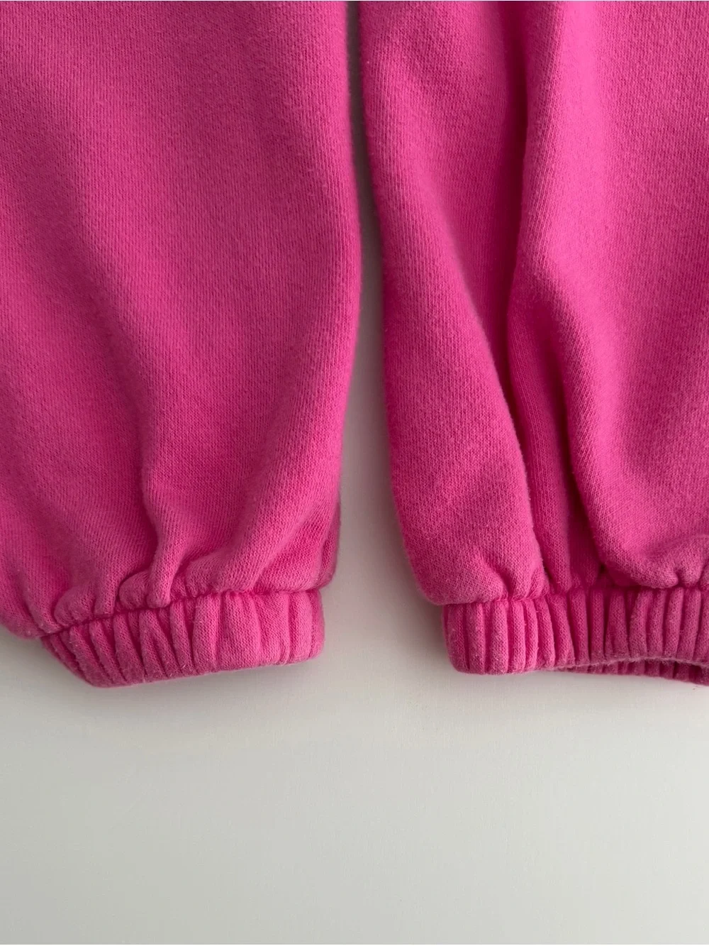 GAP Hot Pink Ruffle Sweatshirt and Joggers Set 5 year old Girl
